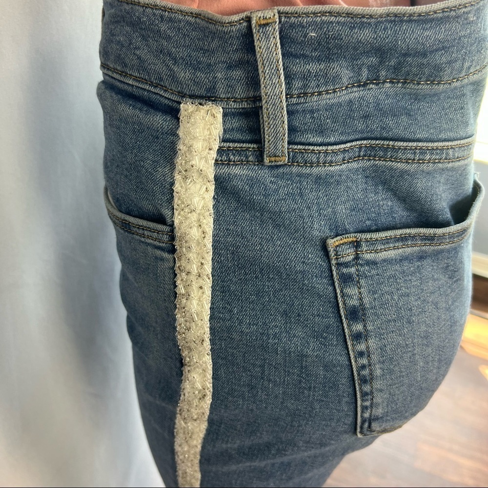 Loft Tuxedo Stripe Beaded Skinny Jeans Size 30 - Picture 9 of 9